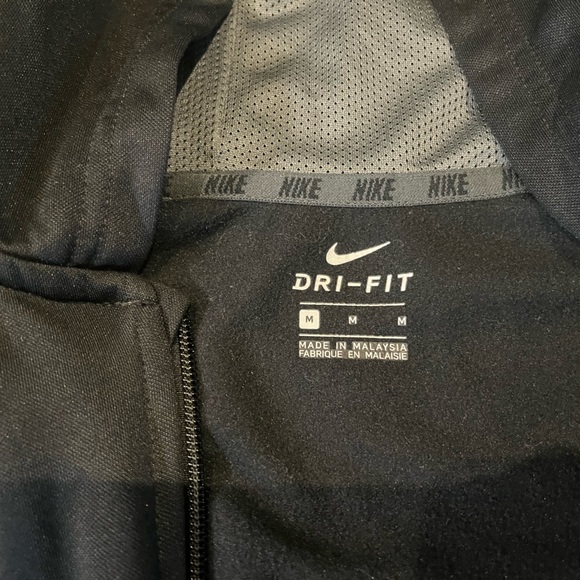 Nike Dri-fit zip front hoodie - Picture 2 of 4